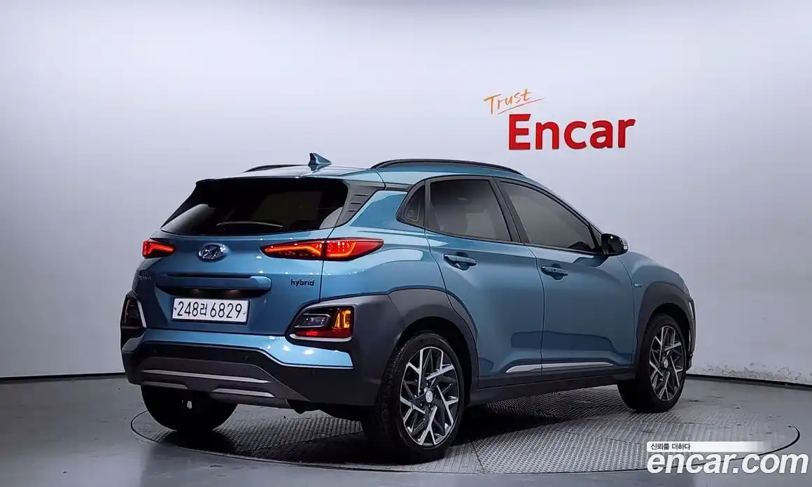 Hyundai Kona 2020 1.6 Автомат в Москве № 125000, фото 3