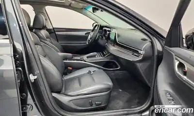 Hyundai Grandeur 2022 2.5 Автомат в Москве № 127100, миниатюра 2