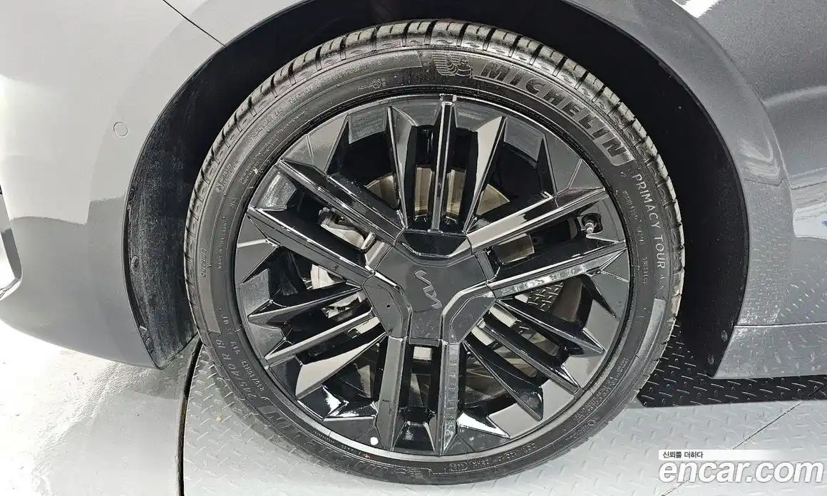 Kia K8 2025 1.6 Автомат в Москве № 127868, фото 1