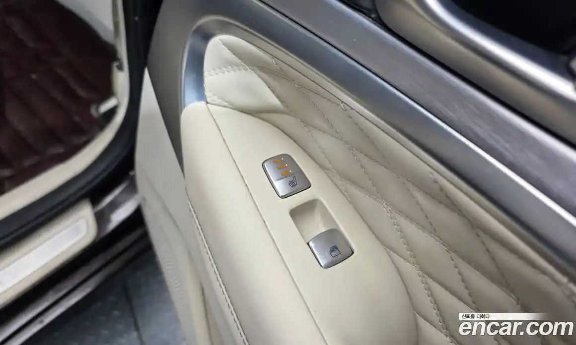 Genesis G70 2018 3.3 Автомат в Москве № 13038, фото 19