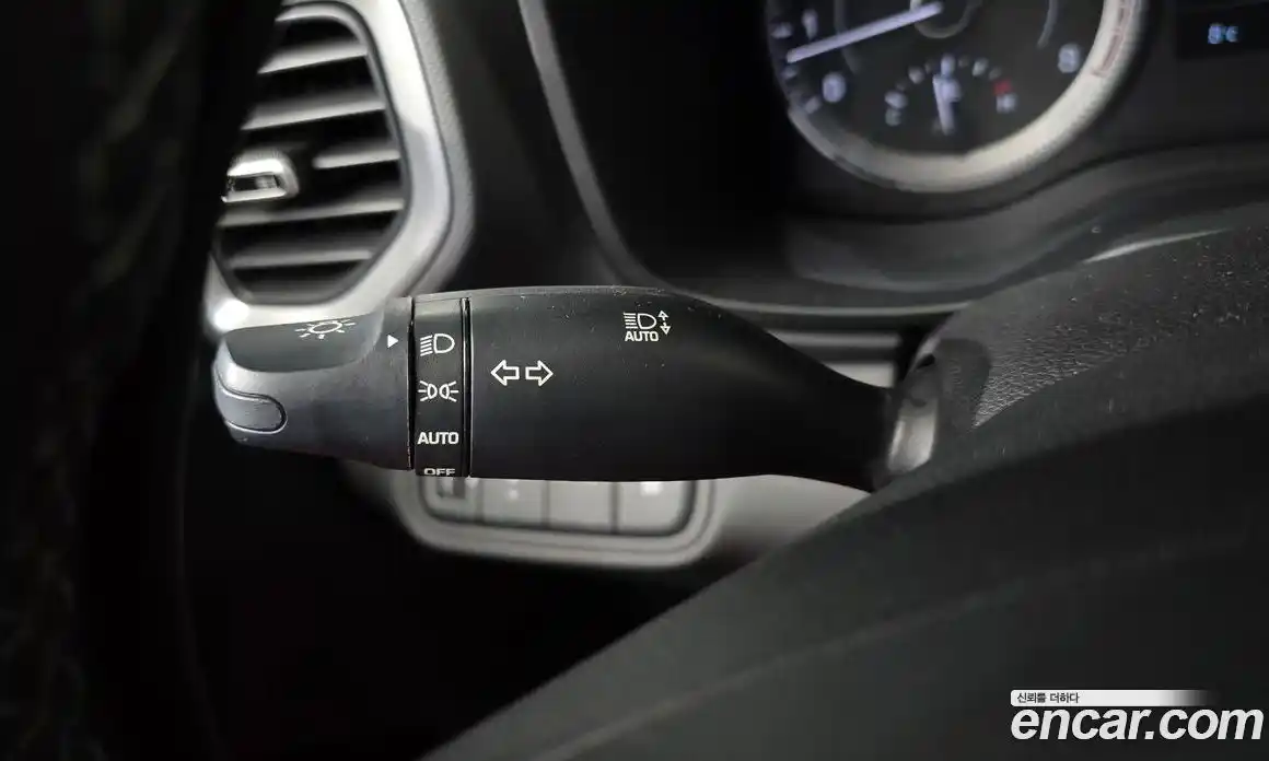 Hyundai Venue 2020 1.6 Автомат в Москве № 134398, фото 17