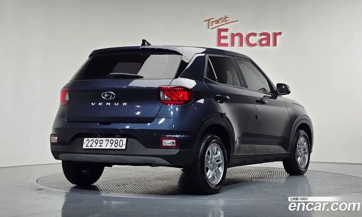 Hyundai Venue 2020 1.6 Автомат в Москве № 134398, фото 4