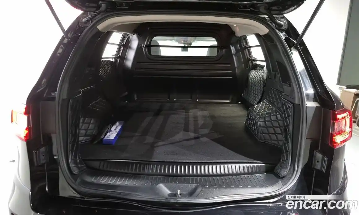 Renault QM6 2024 2.0 Автомат в Москве № 137608, фото 12