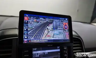 Renault QM6 2024 2.0 Автомат в Москве № 137608, миниатюра 5