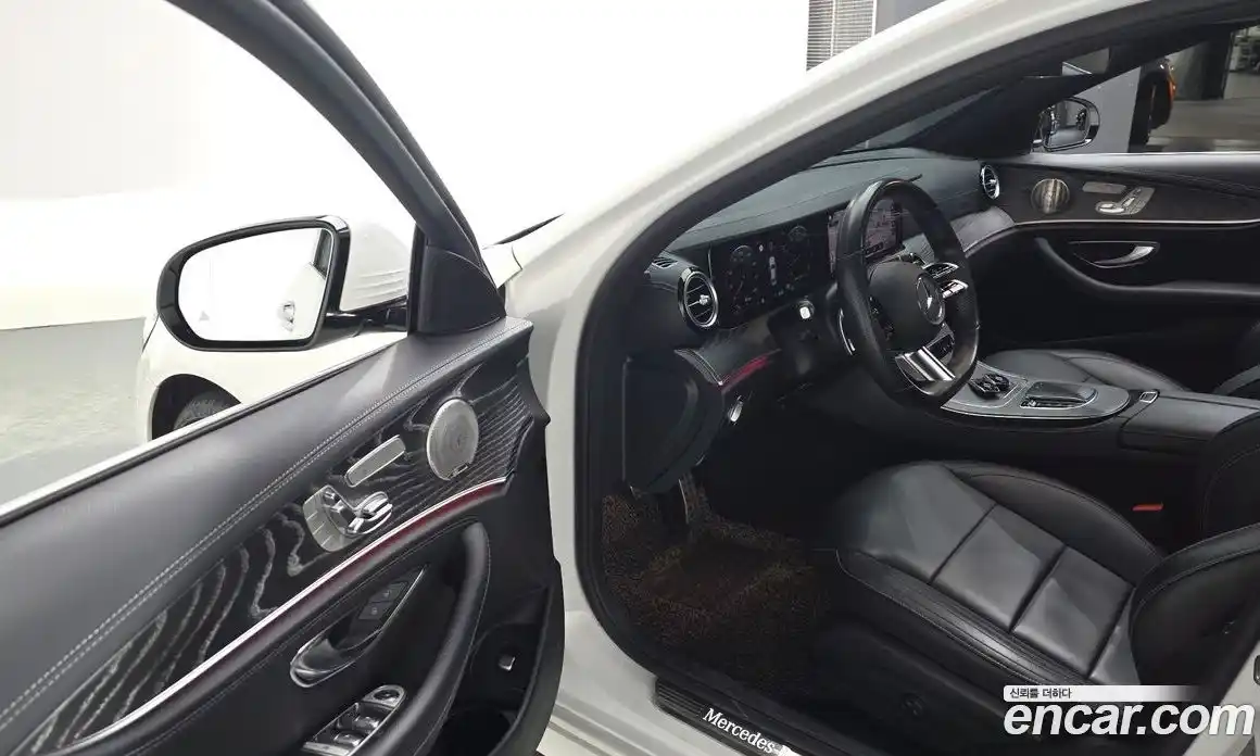 Mercedes-Benz E-Class 2021 2.0 Автомат в Москве № 140442, фото 7