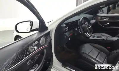 Mercedes-Benz E-Class 2021 2.0 Автомат в Москве № 140442, миниатюра 7