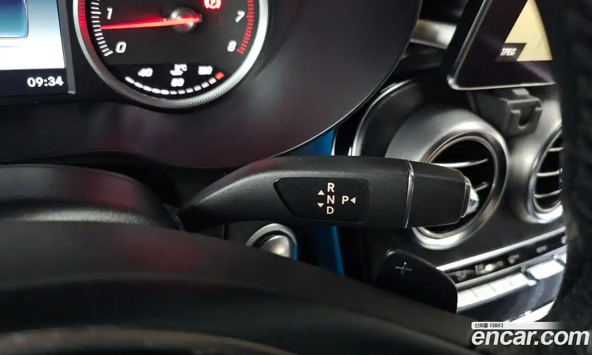 Mercedes-Benz GLC-Class 2019 2.0 Автомат в Москве № 140479, фото 13