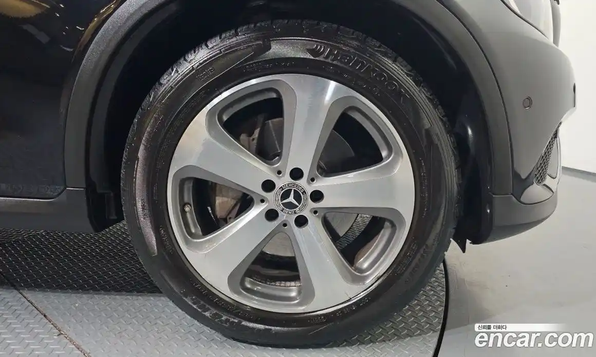 Mercedes-Benz GLC-Class 2019 2.0 Автомат в Москве № 140479, фото 18