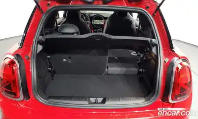 Mini Cooper 2019 2.0 Автомат в Москве № 140744, миниатюра 12