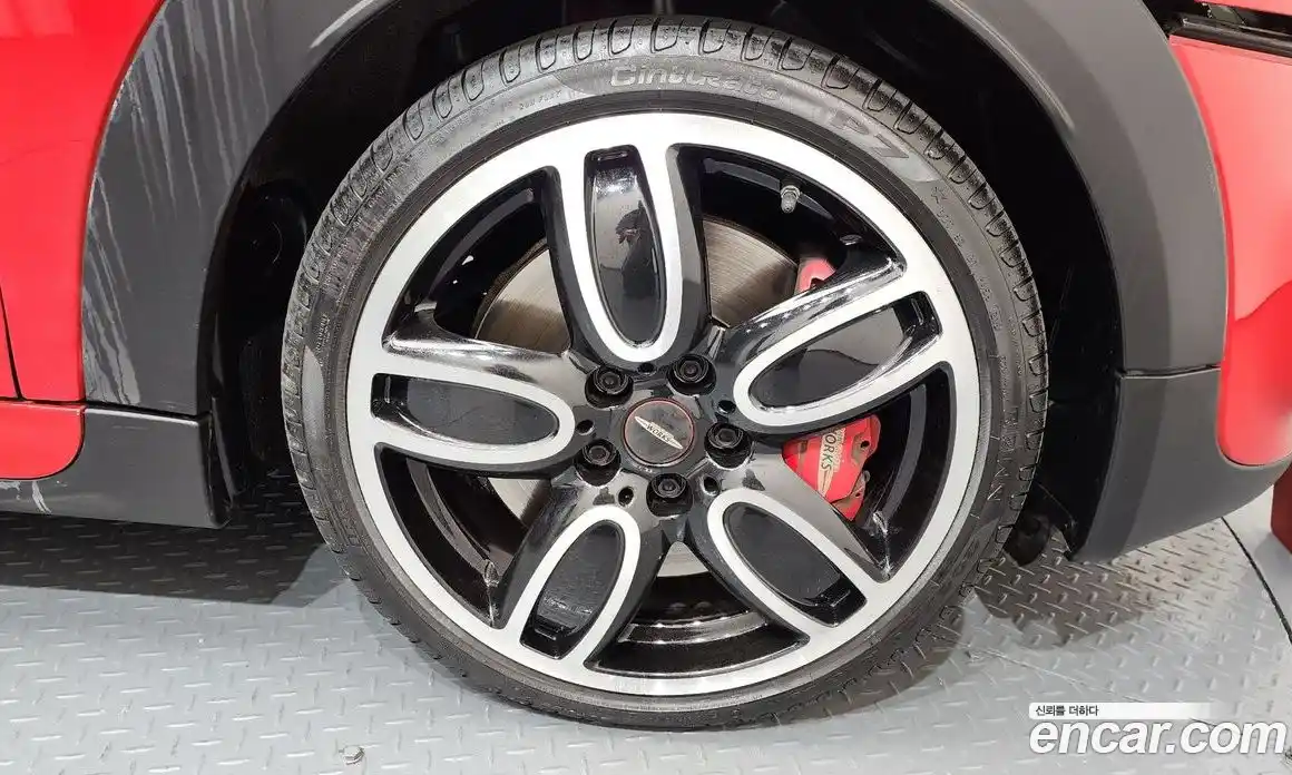 Mini Cooper 2019 2.0 Автомат в Москве № 140744, фото 14