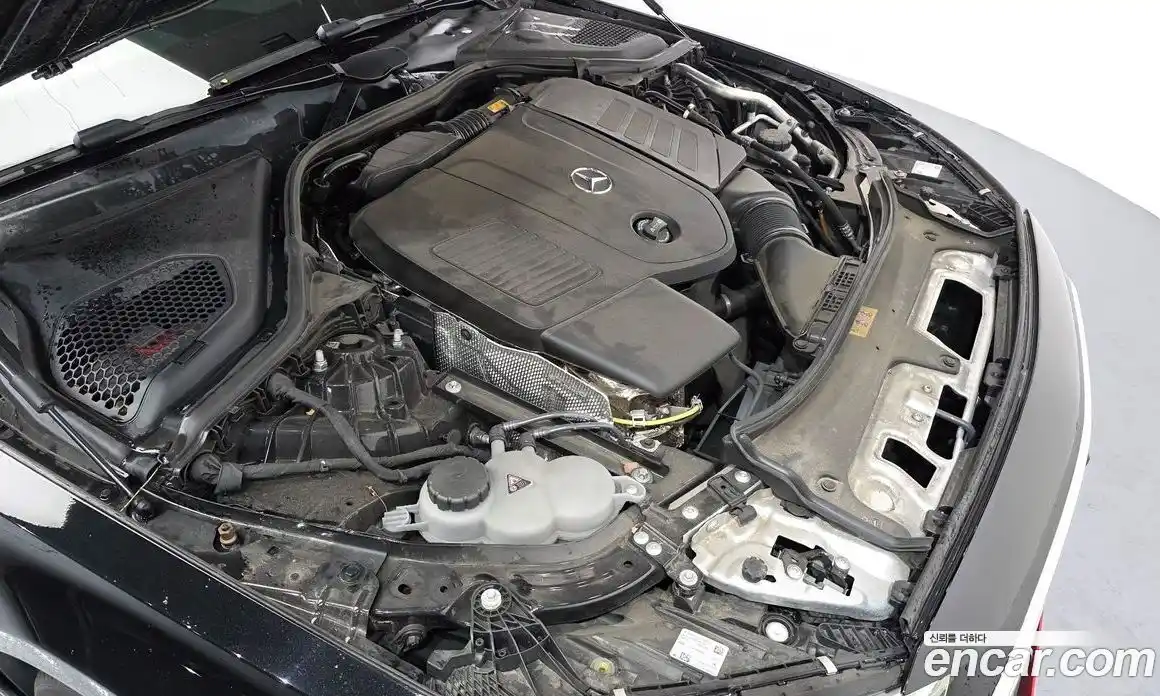 Mercedes-Benz E-Class 2024 2.0 Автомат в Москве № 142444, фото 18