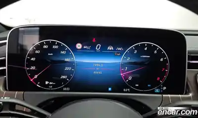 Mercedes-Benz E-Class 2024 2.0 Автомат в Москве № 142444, миниатюра 3