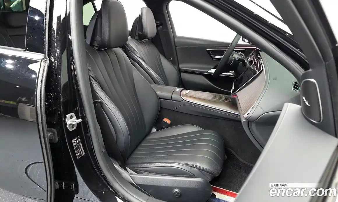 Mercedes-Benz E-Class 2024 2.0 Автомат в Москве № 142444, фото 4