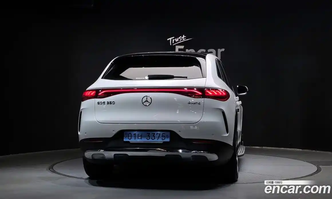 Mercedes-Benz EQE 2023 0.3 Автомат в Москве № 143518, фото 16