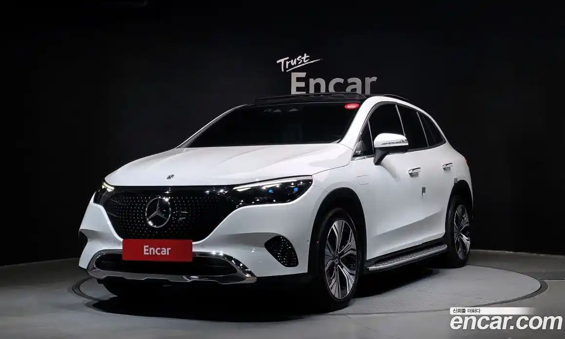 Mercedes-Benz EQE 2023 0.3 Автомат в Москве № 143518, фото 19