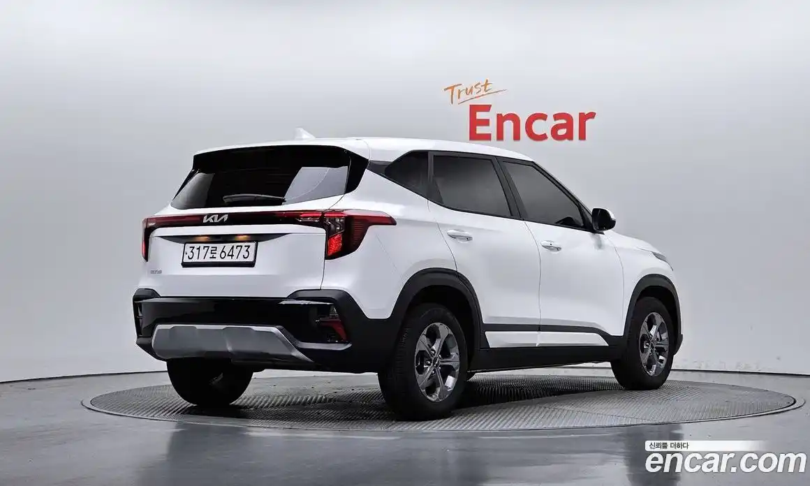 Kia Seltos 2024 1.6 Автомат в Москве № 14402, фото 6