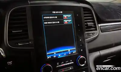 Renault QM6 2017 2.0 Автомат в Москве № 148031, миниатюра 10