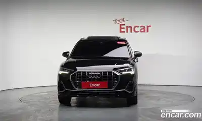 Audi Q3 2023 2.0 Автомат в Москве № 149343, миниатюра 2