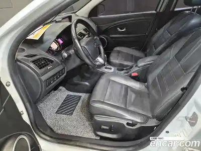 Renault SM3 2019 1.6 Автомат в Москве № 152424, миниатюра 11