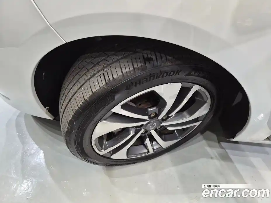 Renault SM3 2019 1.6 Автомат в Москве № 152424, фото 20