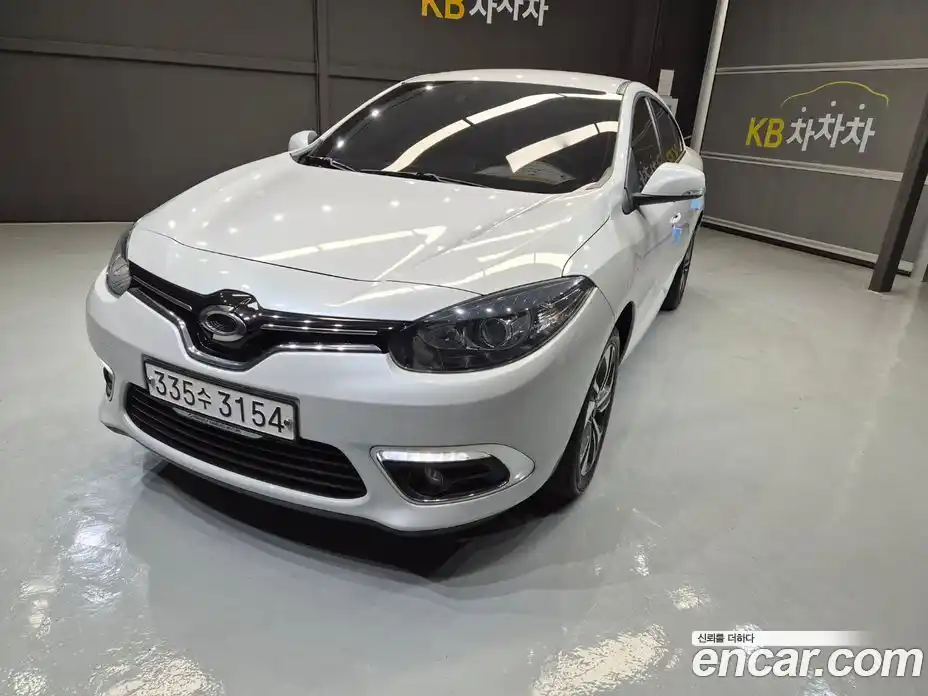 Renault SM3 2019 1.6 Автомат в Москве № 152424, фото 3
