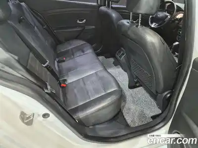 Renault SM3 2019 1.6 Автомат в Москве № 152424, миниатюра 10