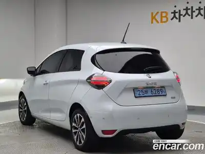 Renault Zoe 2021 0.3 Автомат в Москве № 152799, миниатюра 2