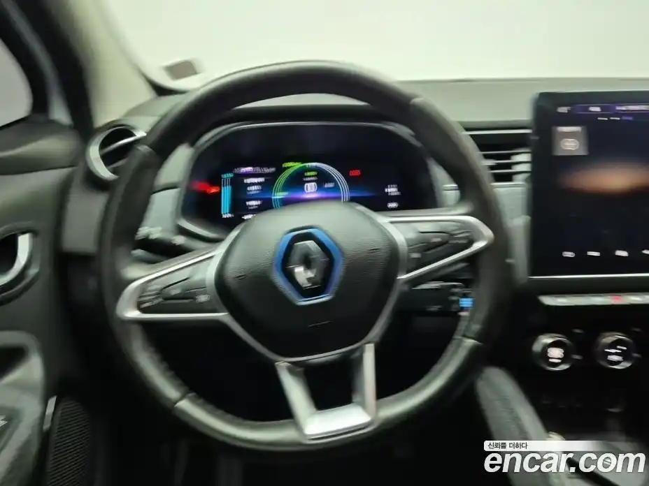 Renault Zoe 2021 0.3 Автомат в Москве № 152799, фото 9