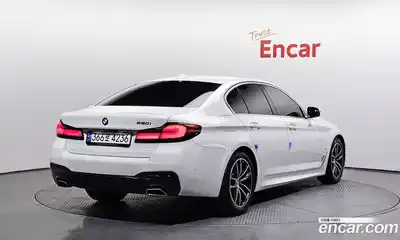 BMW 5-Series 2023 2.0 Автомат в Москве № 156622, миниатюра 2