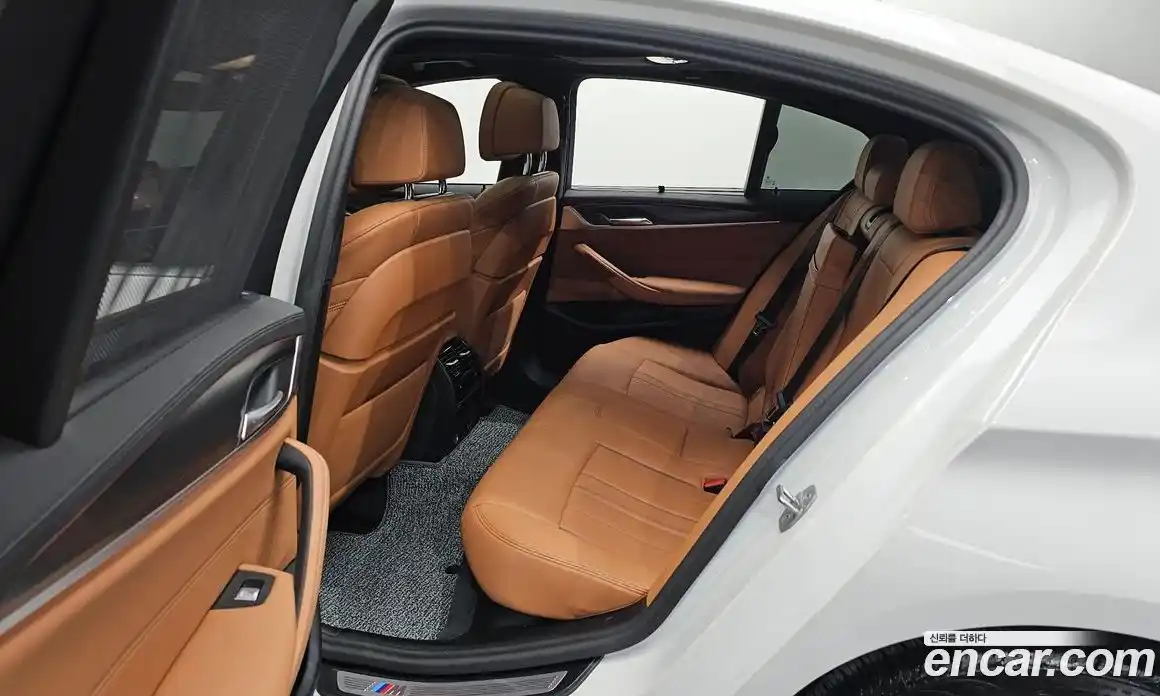 BMW 5-Series 2023 2.0 Автомат в Москве № 156622, фото 3