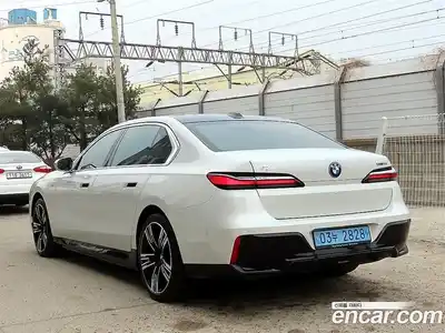 BMW i7 2023 1.0 Автомат в Москве № 156911, миниатюра 3