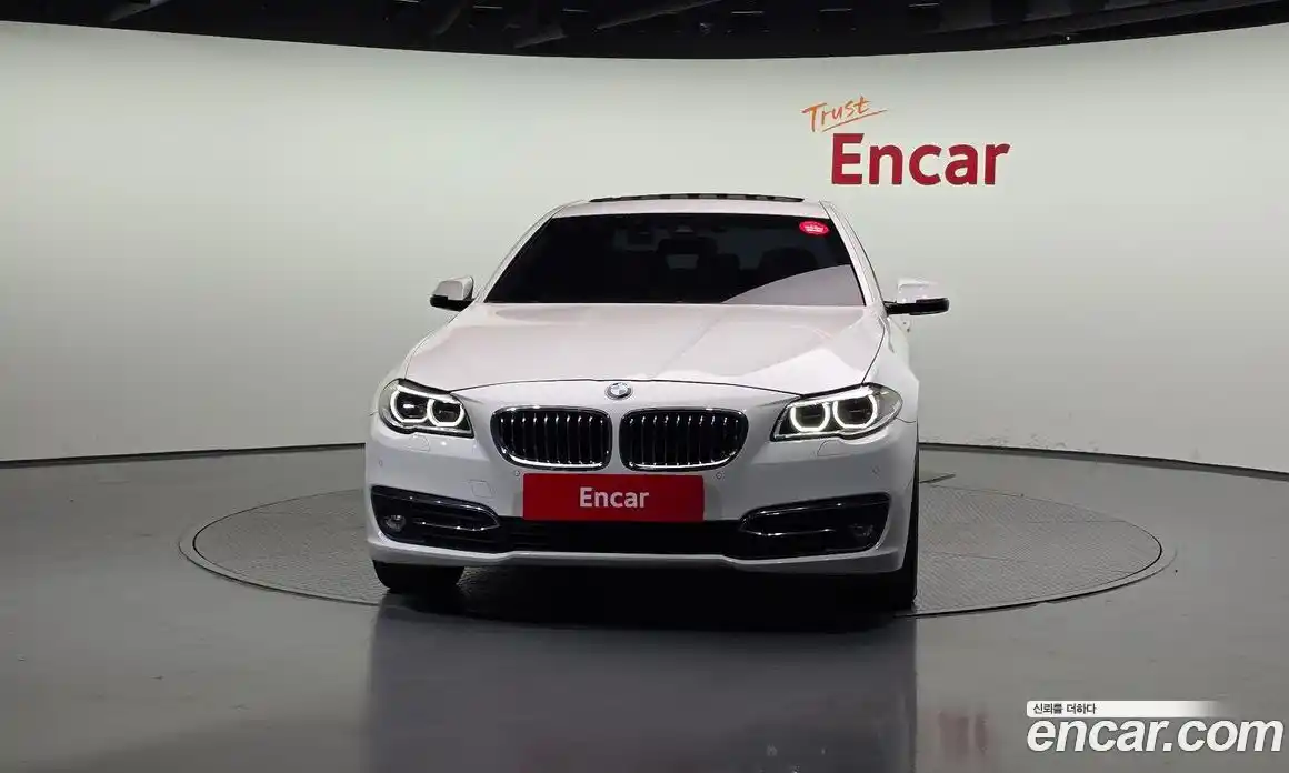 BMW 5-Series 2016 2.0 Автомат в Москве № 159170, фото 3