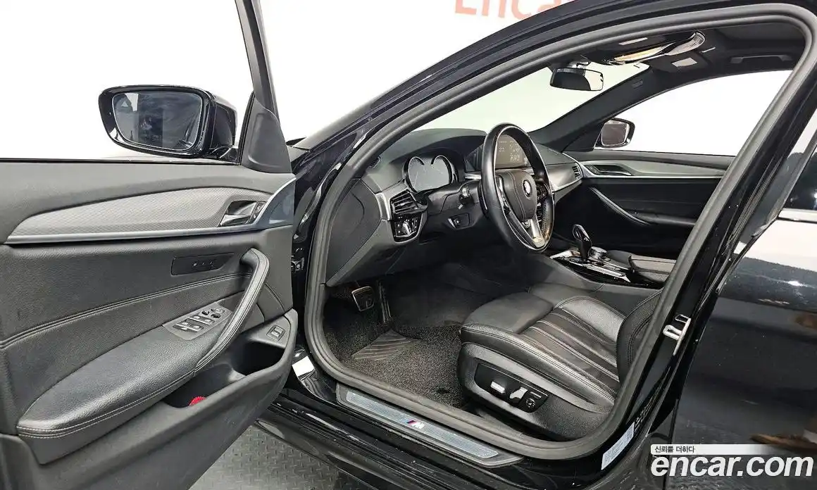 BMW 5-Series 2017 2.0 Автомат в Москве № 159400, фото 13