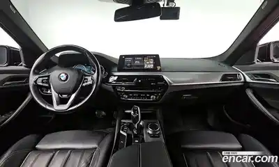 BMW 5-Series 2017 2.0 Автомат в Москве № 159400, миниатюра 2