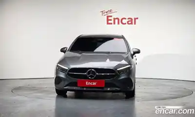 Mercedes-Benz A-Class 2024 2.0 Автомат в Москве № 160088, миниатюра 2