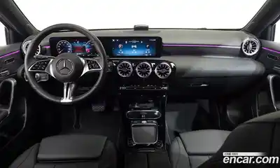 Mercedes-Benz A-Class 2024 2.0 Автомат в Москве № 160088, миниатюра 6