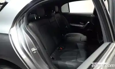 Mercedes-Benz A-Class 2024 2.0 Автомат в Москве № 160088, миниатюра 10