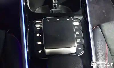 Mercedes-Benz GLB-Class, 2021