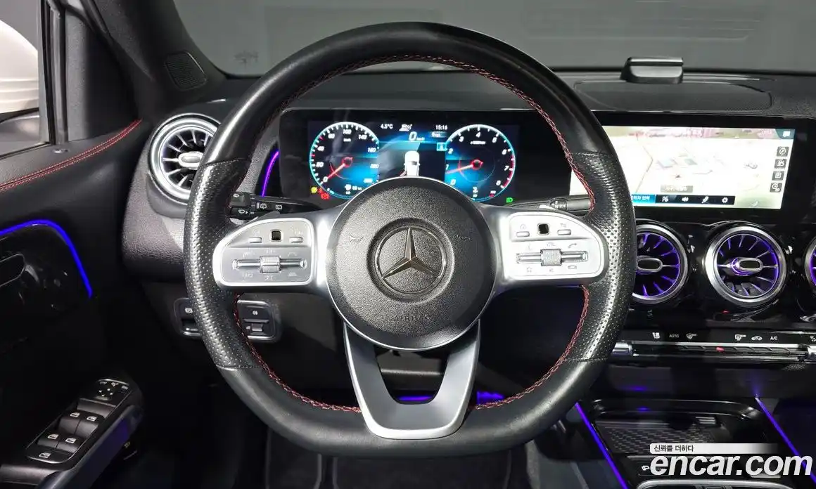 Mercedes-Benz GLB-Class 2021 2.0 Автомат в Москве № 160355, фото 12