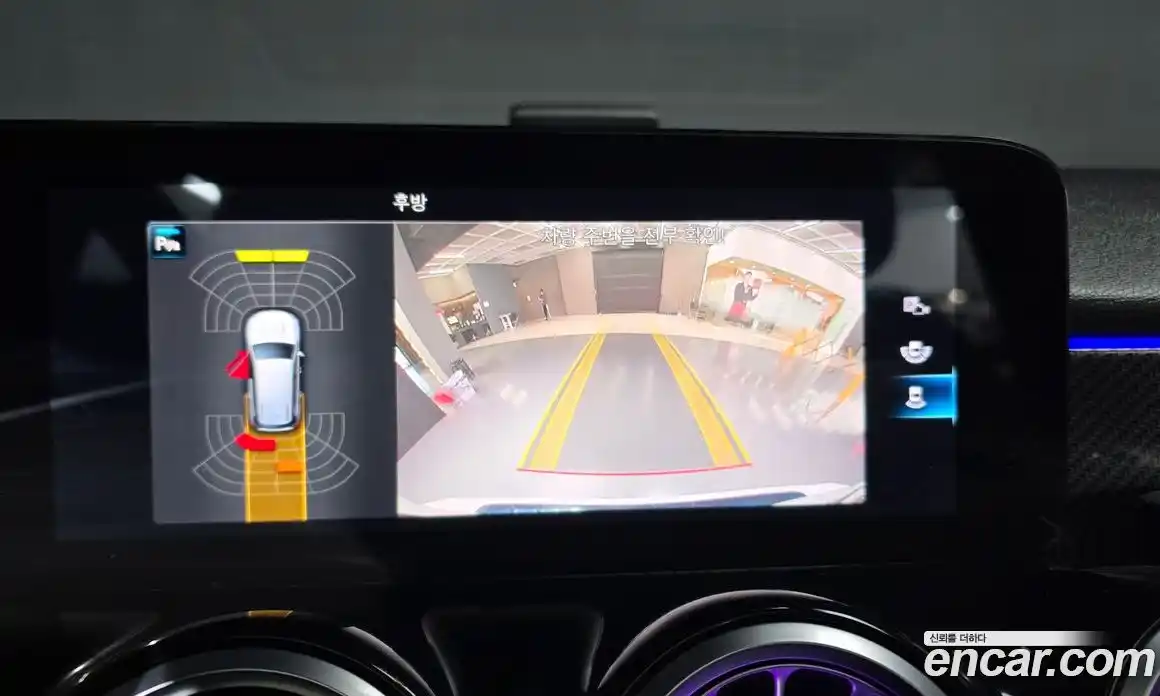 Mercedes-Benz GLB-Class 2021 2.0 Автомат в Москве № 160355, фото 16