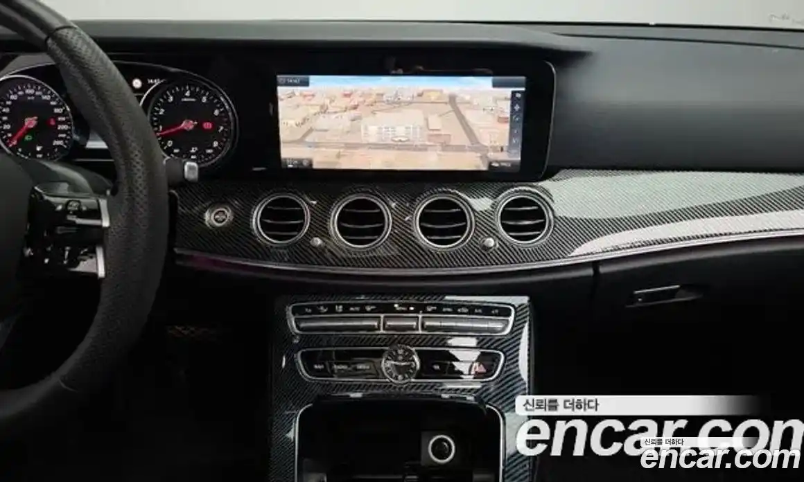 Mercedes-Benz E-Class 2017 2.0 Автомат в Москве № 161041, фото 15