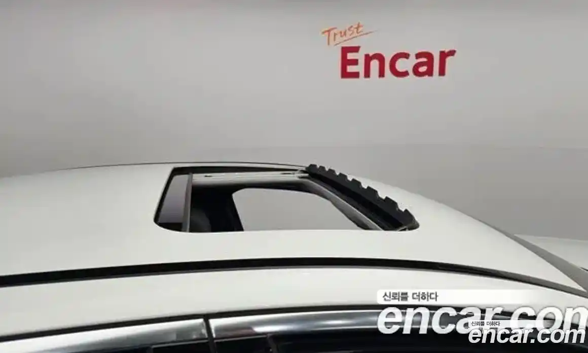 Mercedes-Benz E-Class 2017 2.0 Автомат в Москве № 161041, фото 20