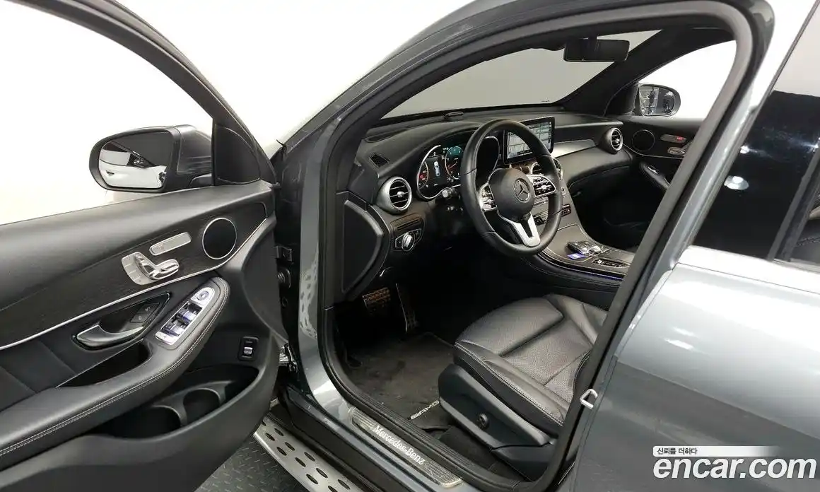 Mercedes-Benz GLC-Class 2020 2.0 Автомат в Москве № 161636, фото 11