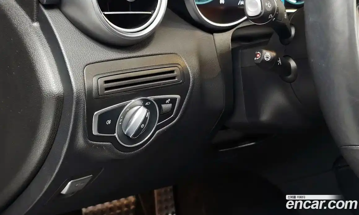 Mercedes-Benz GLC-Class 2020 2.0 Автомат в Москве № 161636, фото 16