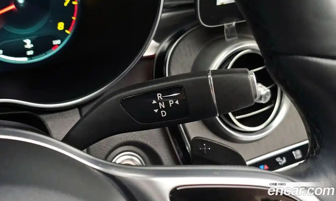 Mercedes-Benz GLC-Class 2020 2.0 Автомат в Москве № 161636, фото 9