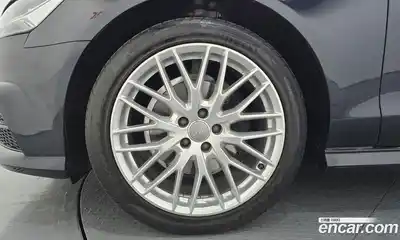 Audi A6 2018 2.0 Автомат в Москве № 162702, миниатюра 4