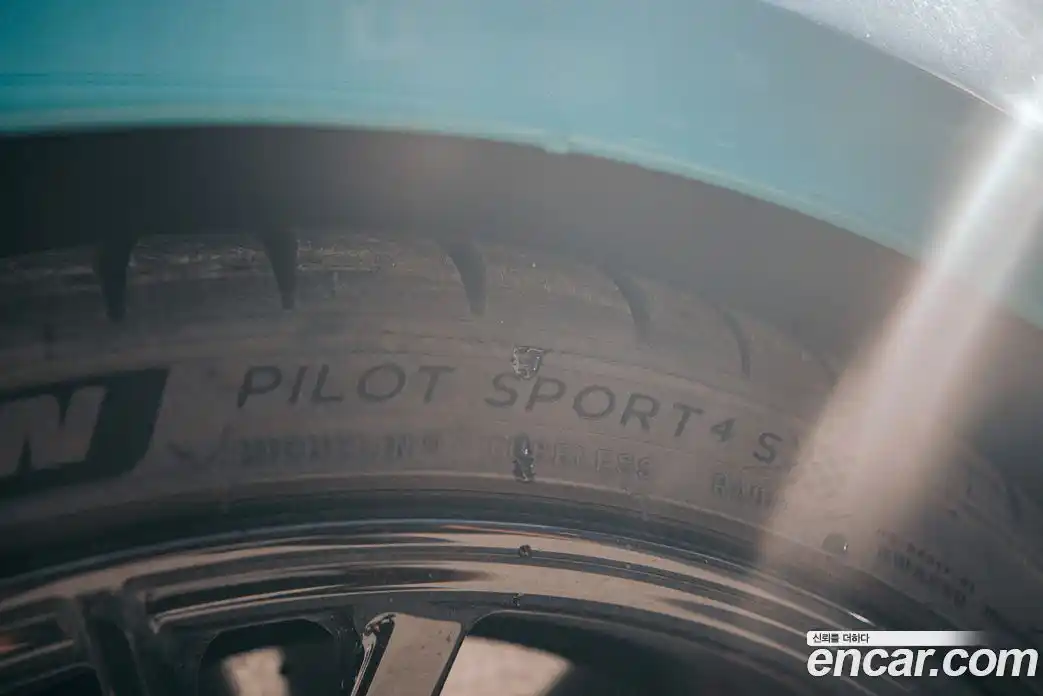 Audi R8 2012 5.2 Автомат в Москве № 162757, фото 7