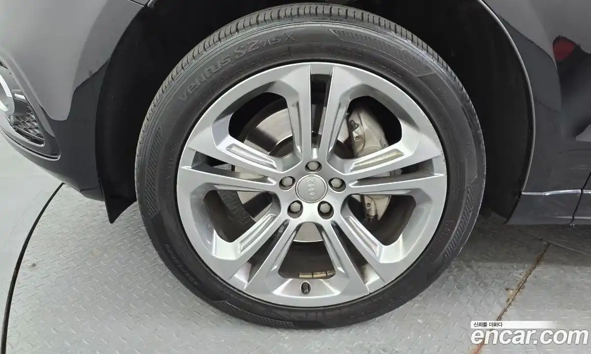 Audi Q5 2016 3.0 Автомат в Москве № 163559, фото 8