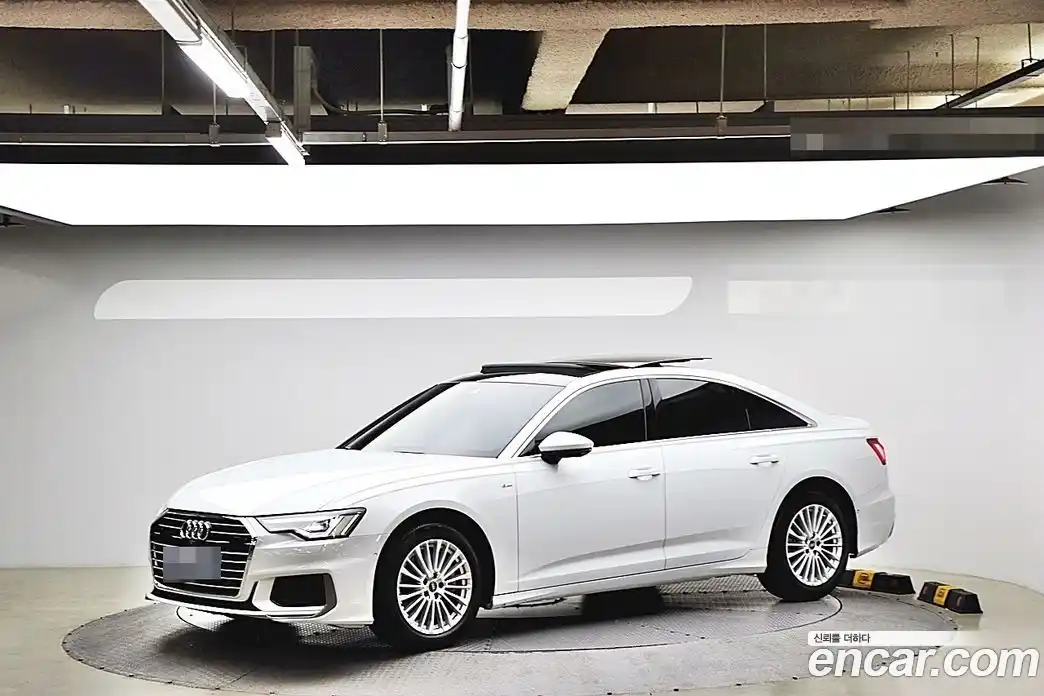 Audi A6 2021 2.0 Автомат в Москве № 164090, фото 3