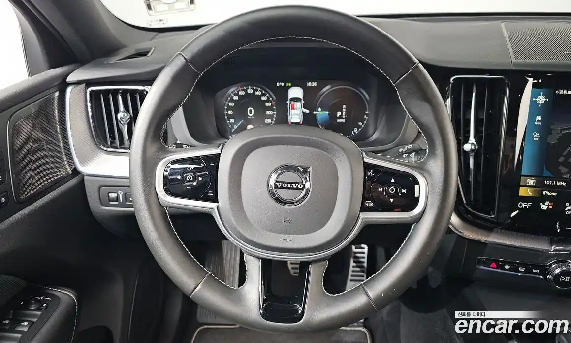 Volvo XC60 2021 2.0 Автомат в Москве № 164398, фото 17